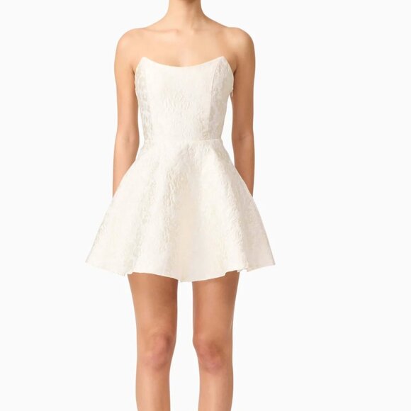 Elliatt Galadirel Strapless Mini Dress in White - Size M/US 6 - Picture 5 of 5